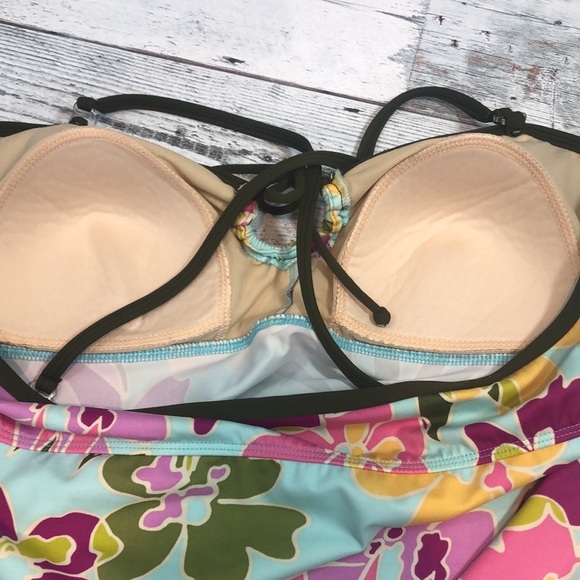 A & H Sportswear Floral Swimsuit Top Extra Large - Picture 5 of 8
